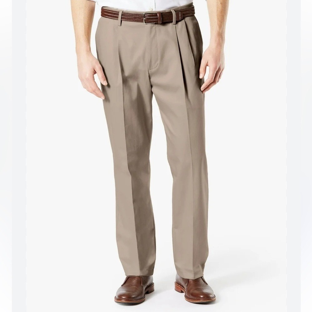 Dockers Mens Pleated Classic Fit Khaki Cotton Chino Pants Tan 36x34 404438176